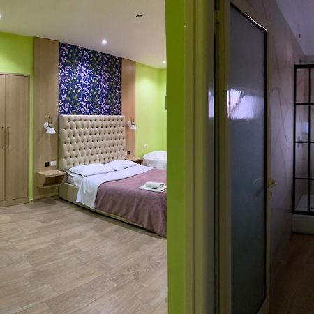 Pilo Lala Hotel Lushnje Bagian luar foto